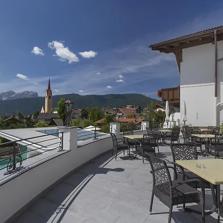 Hotel Tirolerhof Gourmet & Relax 4*